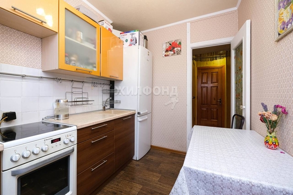 
   Продам 3-комнатную, 59.2 м², Кропоткина ул, 130

. Фото 4.