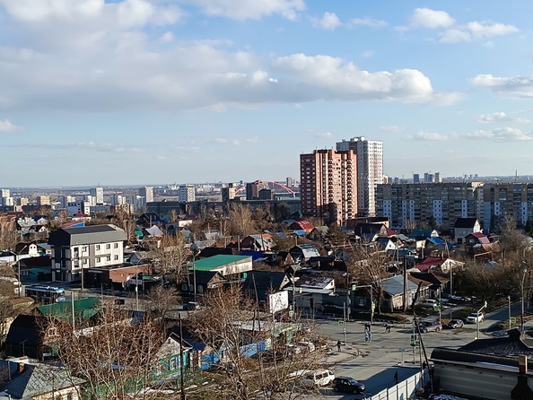 
   Продам 2-комнатную, 43 м², Московская ул, 163

. Фото 4.