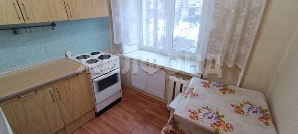 
   Продам 1-комнатную, 30.2 м², М.Горького ул, 10

. Фото 1.
