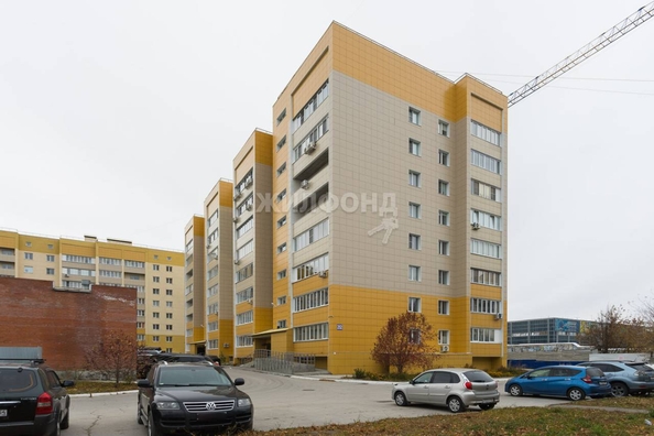 
   Продам 2-комнатную, 50 м², 2-й (4 мкр.) кв-л, 252

. Фото 13.