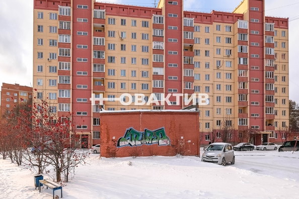 
   Продам 1-комнатную, 38 м², Ключ-Камышенское Плато ул, 20

. Фото 28.