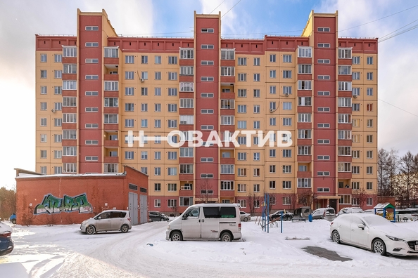 
   Продам 1-комнатную, 38 м², Ключ-Камышенское Плато ул, 20

. Фото 29.