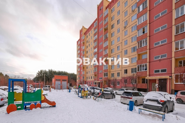 
   Продам 1-комнатную, 38 м², Ключ-Камышенское Плато ул, 20

. Фото 30.