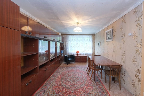 
   Продам 3-комнатную, 58.1 м², Челюскинцев ул, 44

. Фото 3.