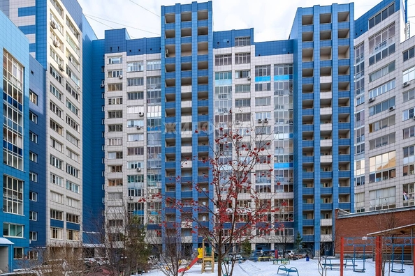 
   Продам 3-комнатную, 106.2 м², Горский мкр, 1

. Фото 32.