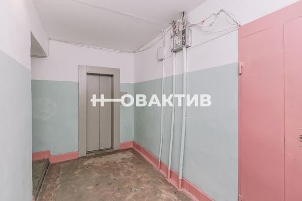 
   Продам 3-комнатную, 60.8 м², Бориса Богаткова ул, 188/1

. Фото 19.