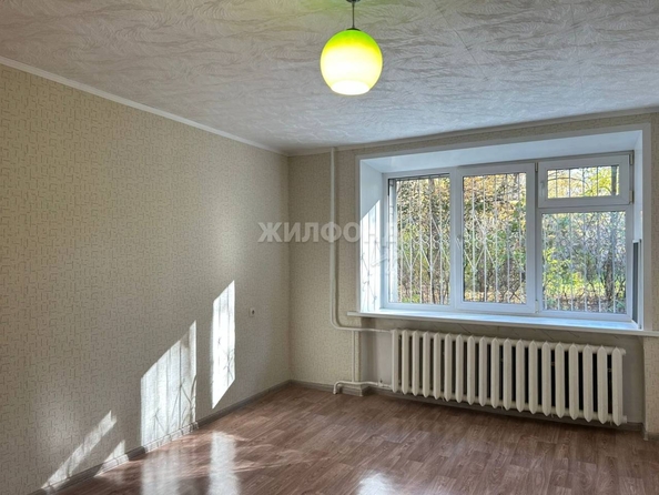 
   Продам 1-комнатную, 32.1 м², Краснообск, 23

. Фото 3.