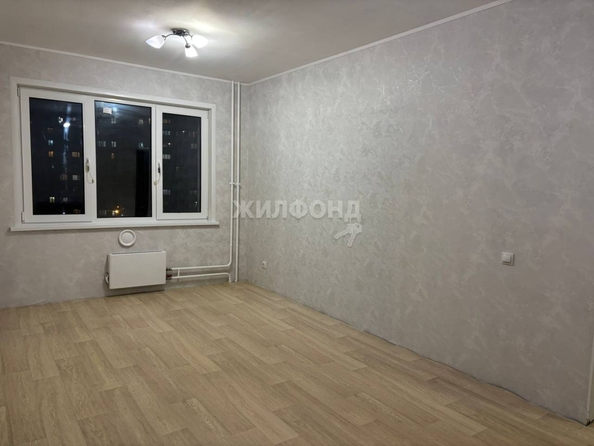 
   Продам 2-комнатную, 35.5 м², Герцена ул, 11/1

. Фото 2.