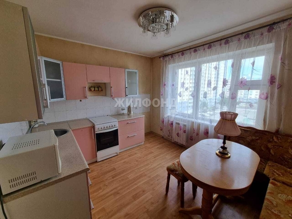 
   Продам 2-комнатную, 62.5 м², Горский мкр, 82

. Фото 10.