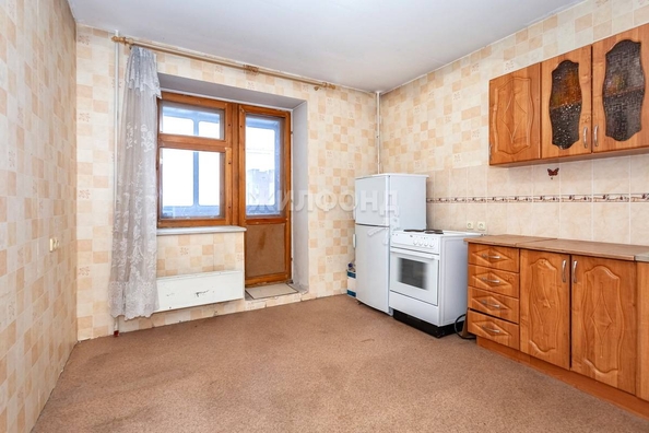 
   Продам 2-комнатную, 56.9 м², Северный мкр, 3

. Фото 6.