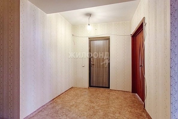 
   Продам 2-комнатную, 56.9 м², Северный мкр, 3

. Фото 12.