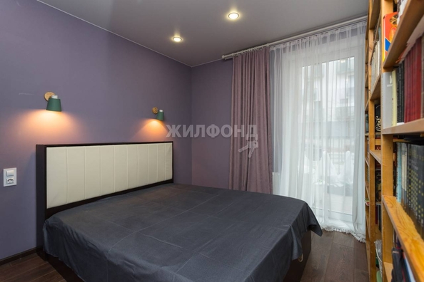 
   Продам 1-комнатную, 37.3 м², Дунаевского ул, 14/1

. Фото 2.