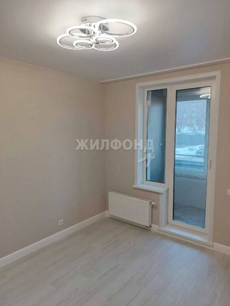 
   Продам 2-комнатную, 40.3 м², Прибрежная  ул, 6

. Фото 1.