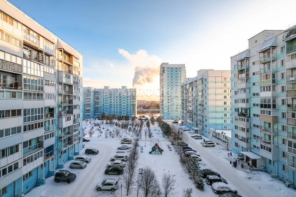 
   Продам 3-комнатную, 58.1 м², Татьяны Снежиной ул, 19/2

. Фото 16.