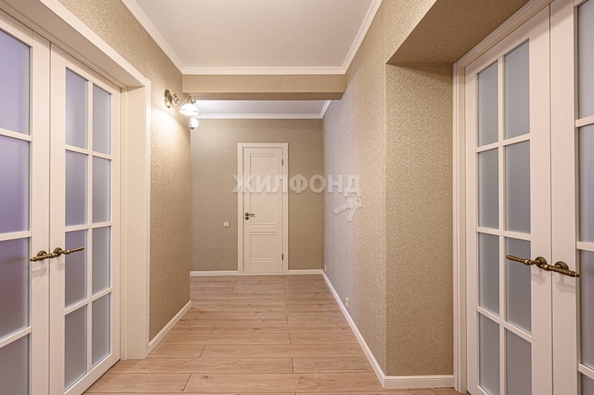 
   Продам 3-комнатную, 77.4 м², Чаплыгина ул, 48

. Фото 26.