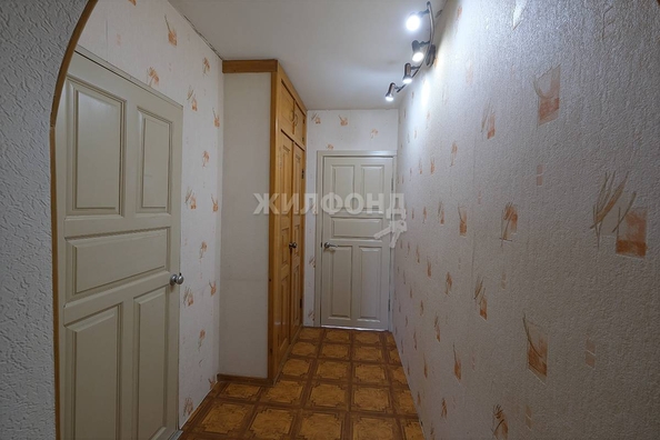 
   Продам 4-комнатную, 82.3 м², Вертковская ул, 40

. Фото 6.