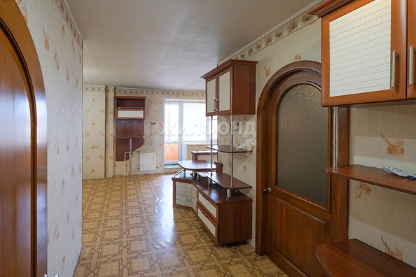 
   Продам 4-комнатную, 82.3 м², Вертковская ул, 40

. Фото 8.