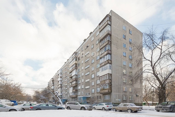 
   Продам 1-комнатную, 32 м², Рельсовая ул, 5

. Фото 18.