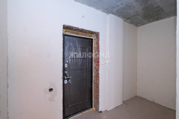 
   Продам студию, 30.4 м², Горский мкр, 12

. Фото 7.