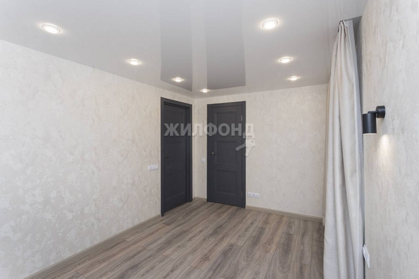 
   Продам 2-комнатную, 42 м², Гоголя ул, 233/1

. Фото 6.