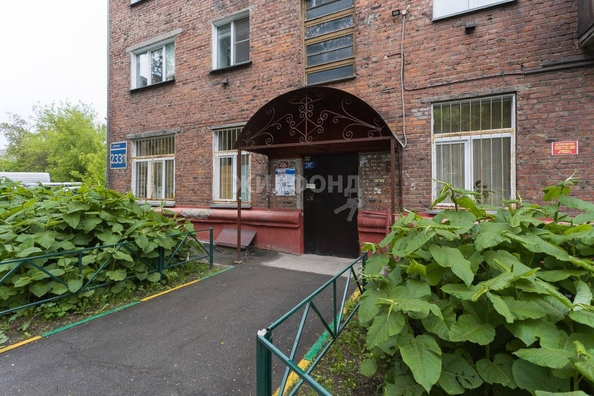 
   Продам 2-комнатную, 42 м², Гоголя ул, 233/1

. Фото 11.