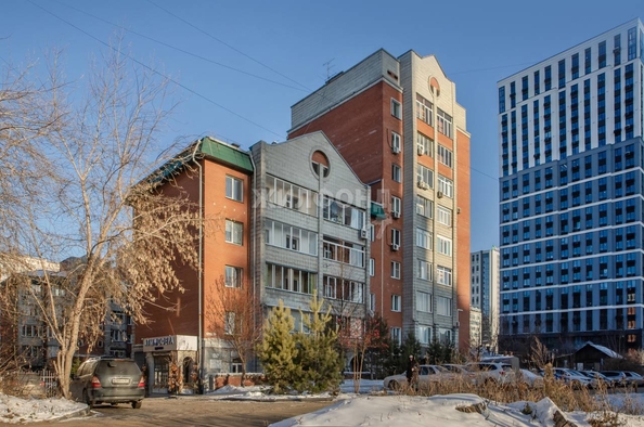 
   Продам 3-комнатную, 113.8 м², Толстого ул, 5

. Фото 21.