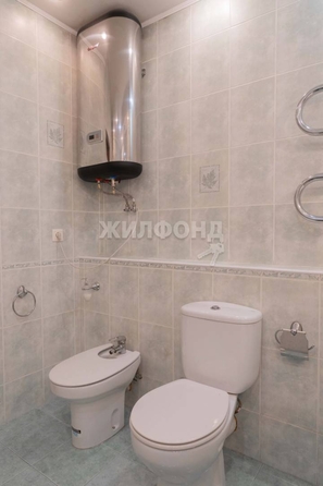 
   Продам 4-комнатную, 112.4 м², Медкадры ул, 7

. Фото 15.