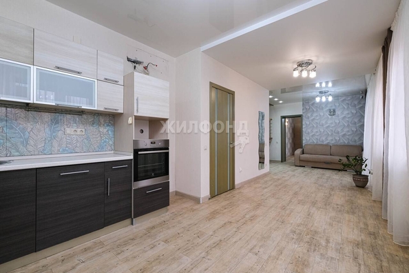 
   Продам 4-комнатную, 144.9 м², Вертковская ул, 42

. Фото 8.