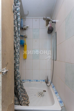 
   Продам секционку, 9.6 м², Жуковского ул, 105

. Фото 6.