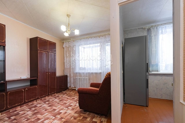 
   Продам 1-комнатную, 29.2 м², Зорге ул, 107

. Фото 5.