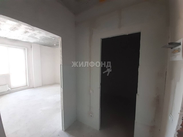 
   Продам студию, 24 м², Закаменский мкр, 16

. Фото 10.