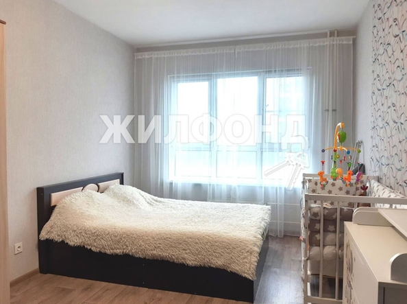 
   Продам 2-комнатную, 52.2 м², Александра Чистякова ул, 22/1

. Фото 3.