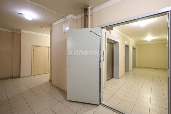 
   Продам 2-комнатную, 60.9 м², Романова ул, 60

. Фото 22.