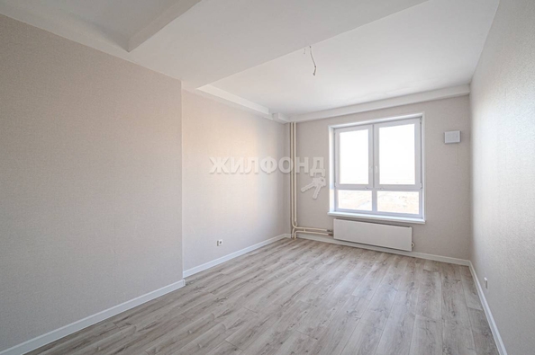 
   Продам 2-комнатную, 37.1 м², Междуреченская ул, 3

. Фото 19.