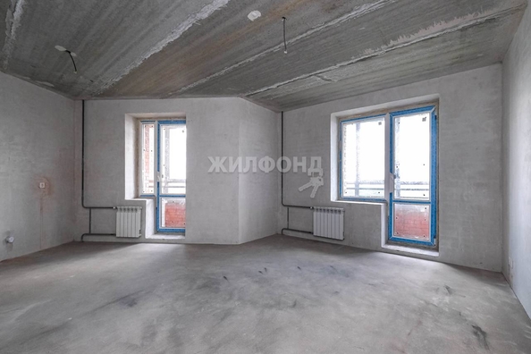 
   Продам студию, 38.8 м², Есенина ул, 67

. Фото 2.