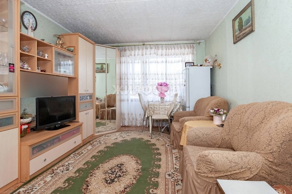 
   Продам 1-комнатную, 30.3 м², Боровая ул, 98

. Фото 1.