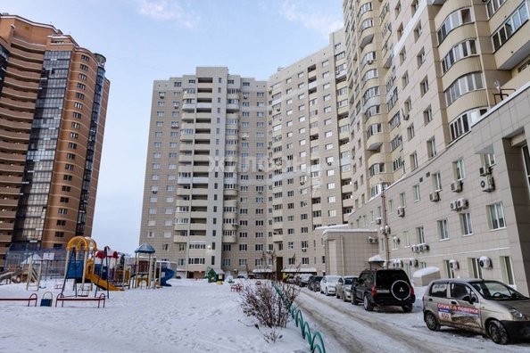 
   Продам 2-комнатную, 57.6 м², Дуси Ковальчук ул, 250

. Фото 24.