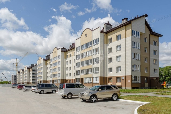 
   Продам 1-комнатную, 43.1 м², Фламинго ул, 20

. Фото 2.