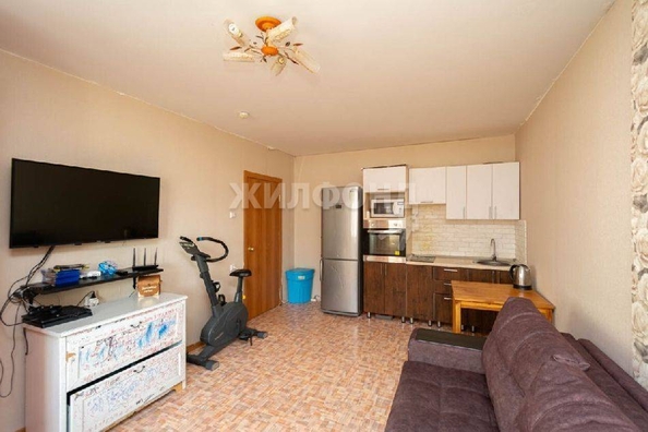 
   Продам 1-комнатную, 36.9 м², Спортивная ул, 17

. Фото 2.