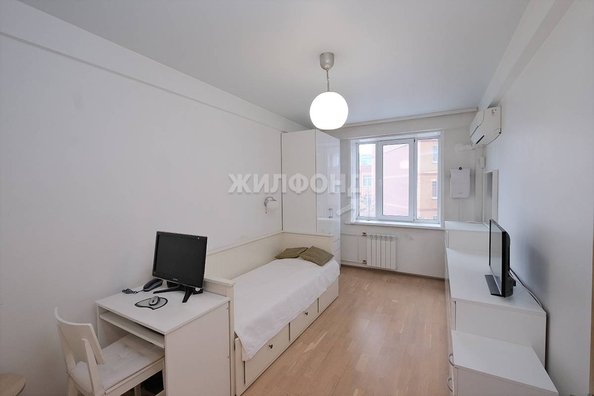 
   Продам 2-комнатную, 65 м², Горский мкр, 10

. Фото 5.