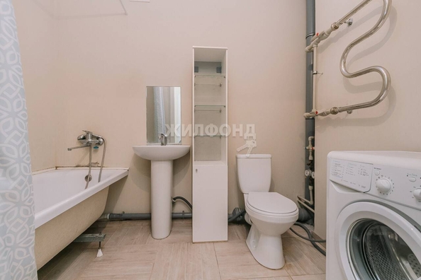 
   Продам 2-комнатную, 48.8 м², 2-й (4 мкр.) кв-л, 230

. Фото 8.