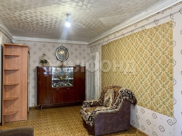 
   Продам 2-комнатную, 48.2 м², Петропавловская ул, 17а

. Фото 4.
