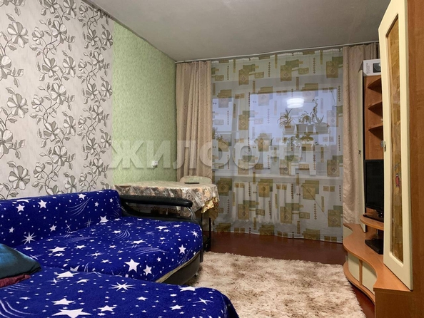 
   Продам 3-комнатную, 59.5 м², Жилмассив ул, 5

. Фото 1.