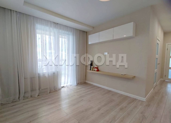 
   Продам 3-комнатную, 83.5 м², Плахотного ул, 80

. Фото 6.