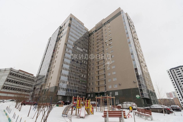 
   Продам 3-комнатную, 72.8 м², Овражная ул, 11

. Фото 5.