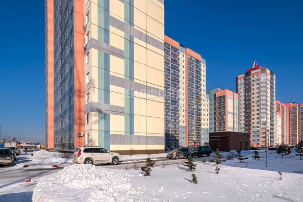 
   Продам 1-комнатную, 34.5 м², Петухова ул, 156

. Фото 15.