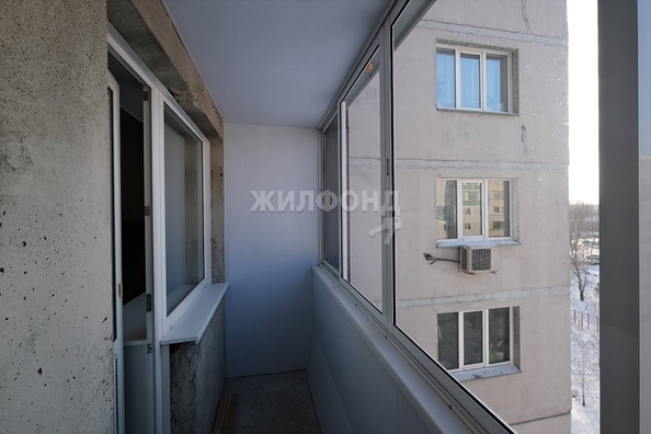 
   Продам 1-комнатную, 38.8 м², Троллейная ул, 138

. Фото 6.