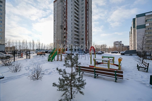 
   Продам 1-комнатную, 38.8 м², Троллейная ул, 138

. Фото 27.