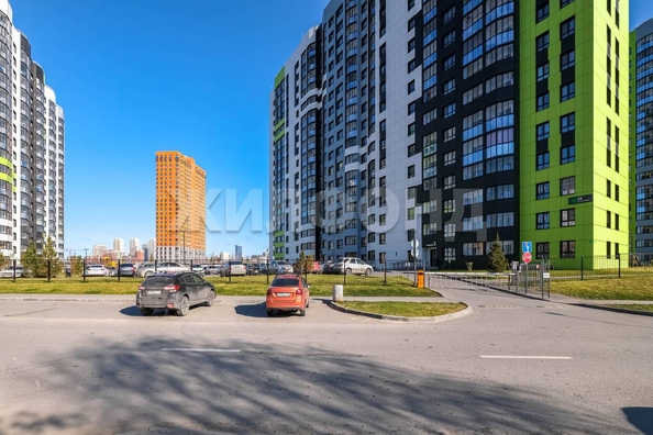 
   Продам 3-комнатную, 45.1 м², Ясный Берег ул, 33

. Фото 30.