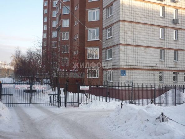 
   Продам 5-комнатную, 183.6 м², Сибиряков-Гвардейцев ул, 23/1

. Фото 24.